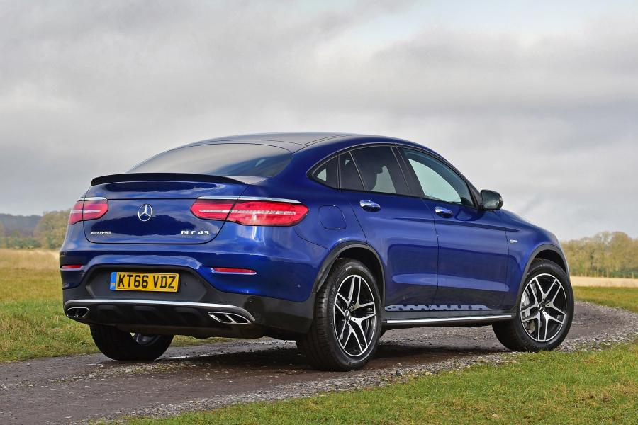  Mercedes-AMG GLC43 4Matic Coupe 2017 года  (UK) (фото 26 из 40)